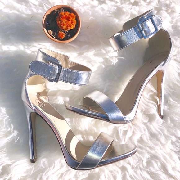 Diva Shoes - Diva Silver Heels